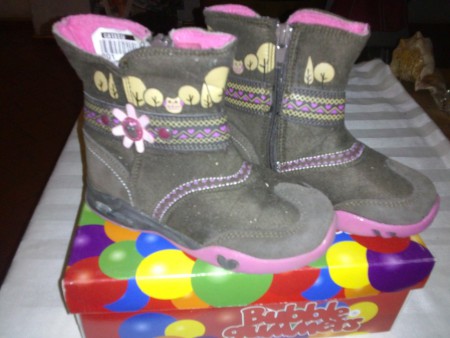 BOTAS CON LUCES BUBBLE GUMMERS TALLA 26
